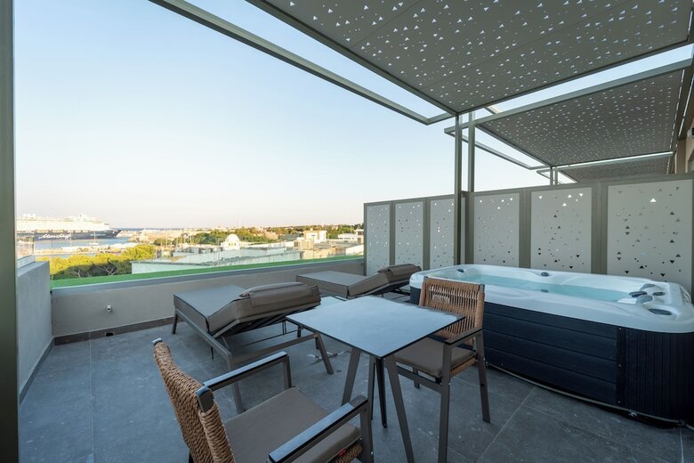 Hotel Philia Center Suites