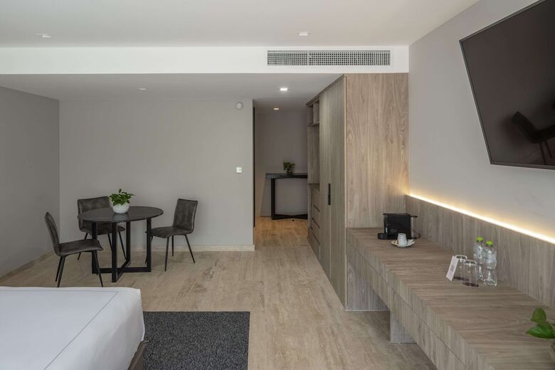 Hotel Elements By Marquis