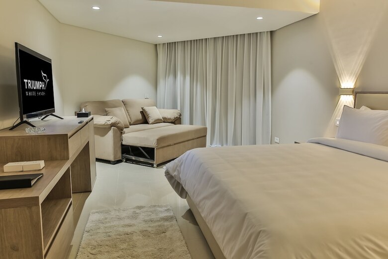 Hotel Triumph White Sands