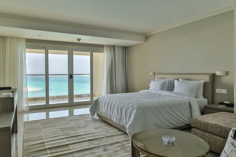 Hotel Triumph White Sands