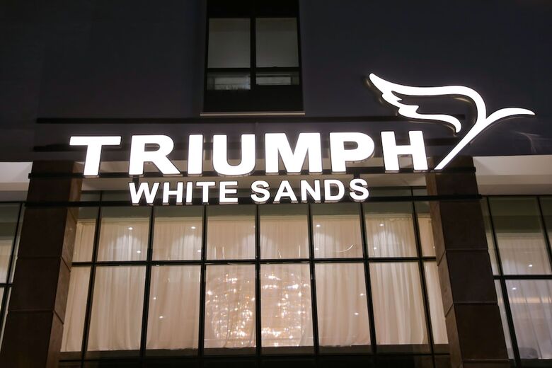 Hotel Triumph White Sands