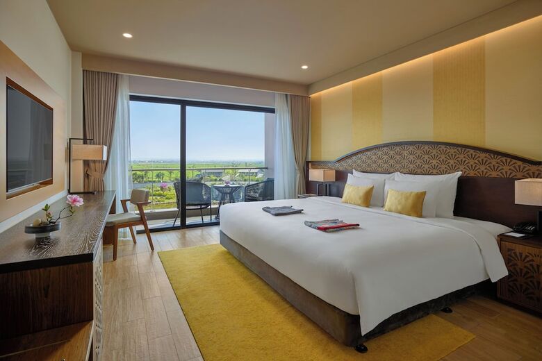 Hotel Kobi Onsen Resort Hue, Affiliated By Meli�