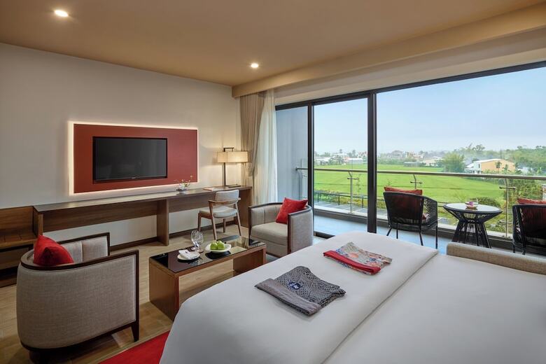 Hotel Kobi Onsen Resort Hue, Affiliated By Meli�