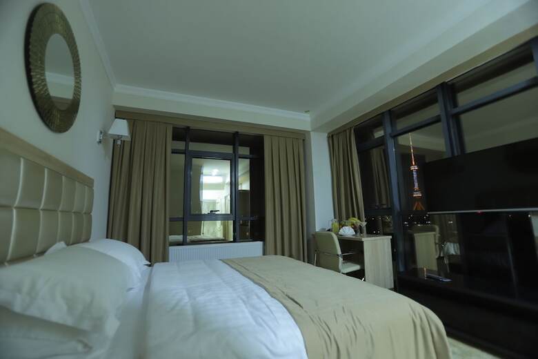 Velara Hotel