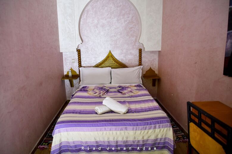 Riad Jenan Adam