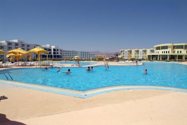 Hotel Amarina Star Resort & Aqua Park