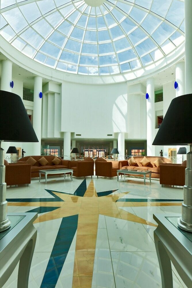 Hotel Amarina Star Resort & Aqua Park
