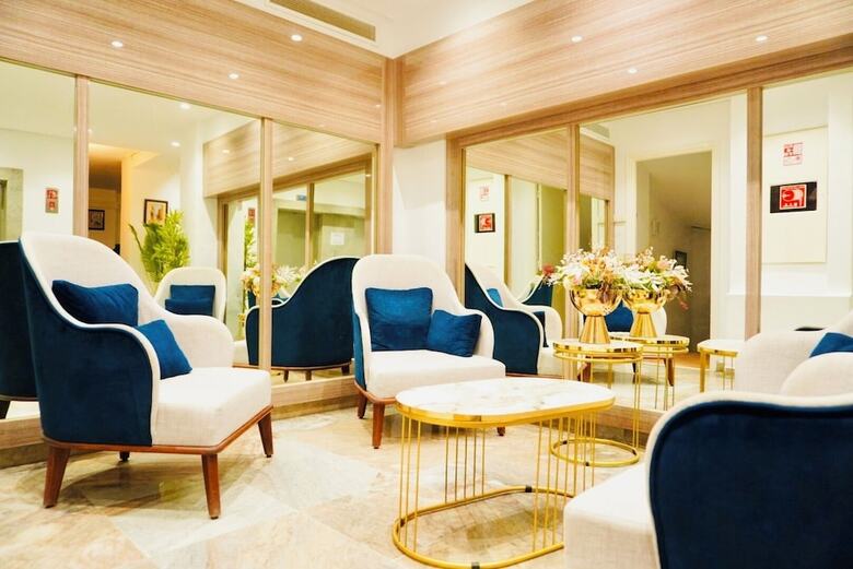Hotel Le National