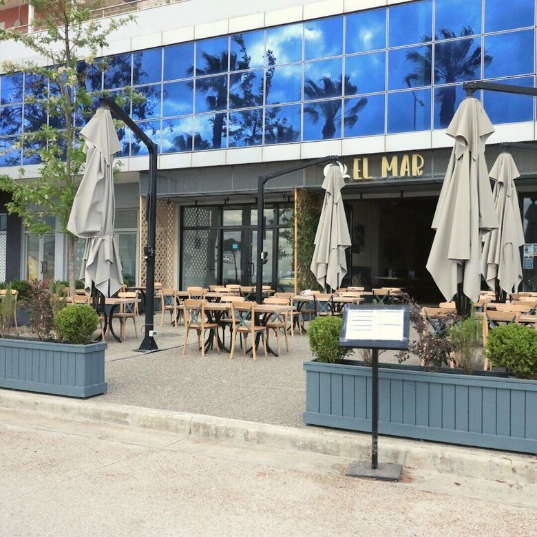El Mar Hotel