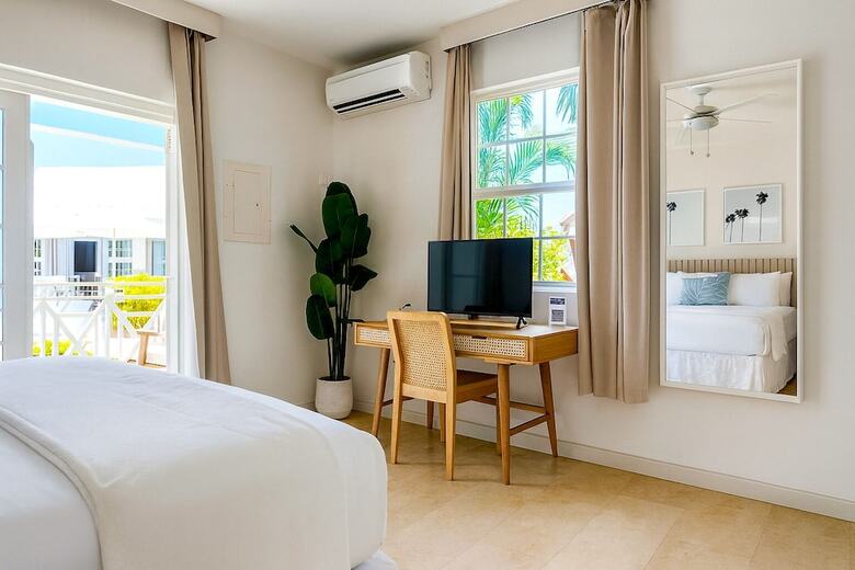 South Point Hotel