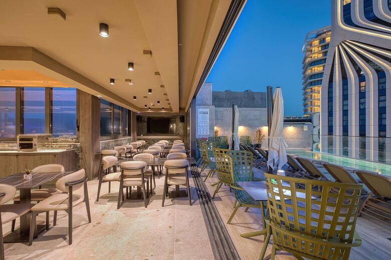 Vita Hotel
