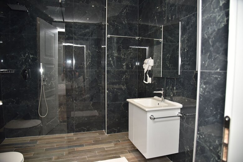 Dolanit Hotels Lubjana