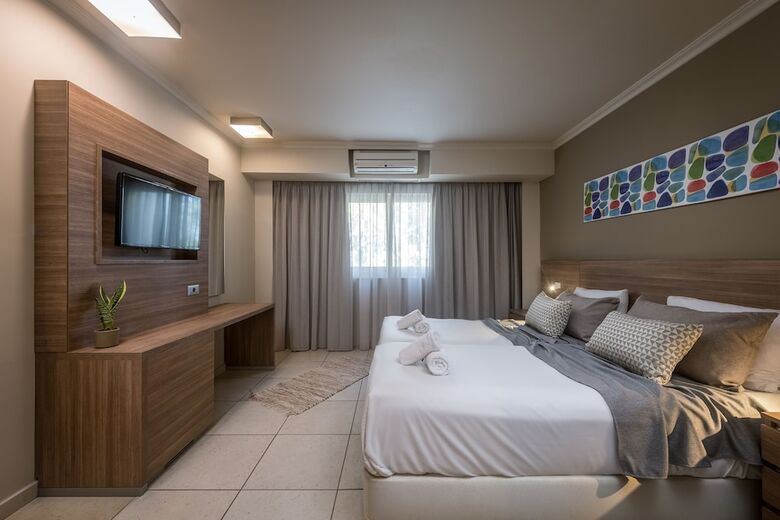 Hotel Akti Coast Club