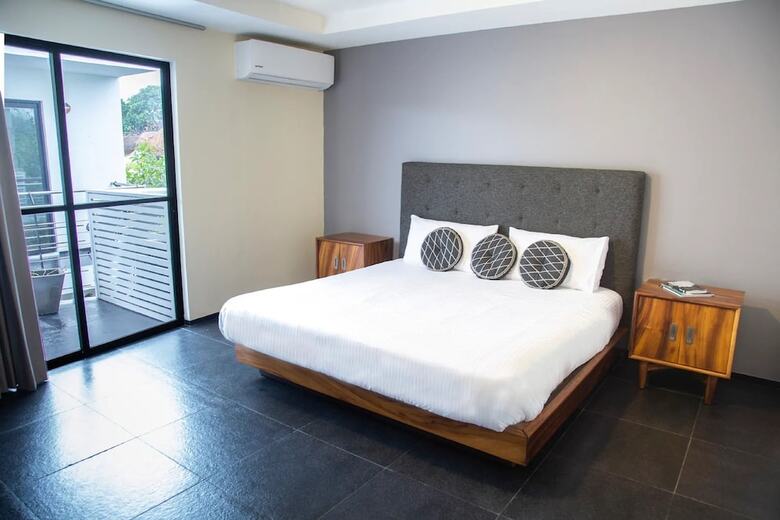 Hotel Sole Suites