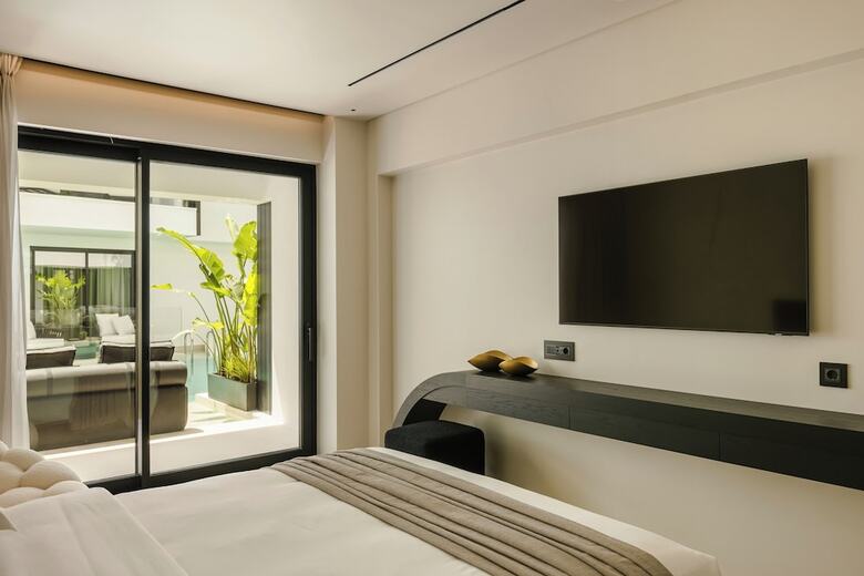 Casaly Hotel & Spa