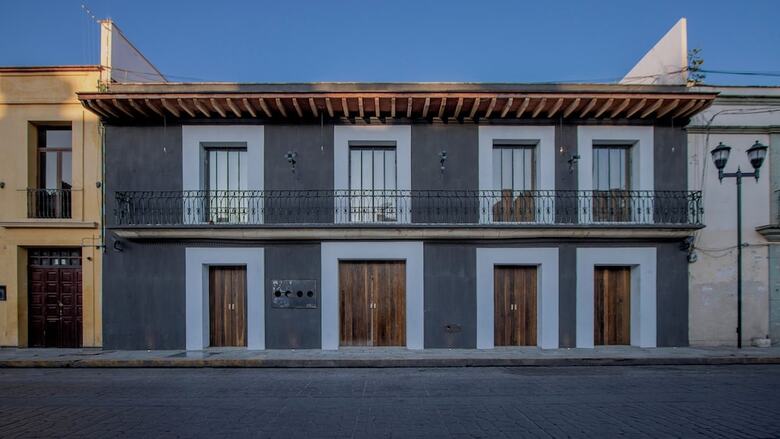 Hotel Sin Nombre
