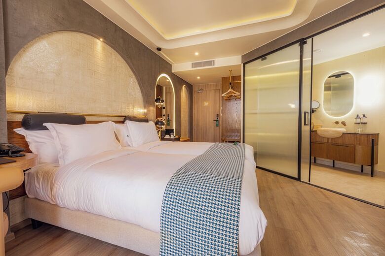 Hotel Le Square By Onomo Collection