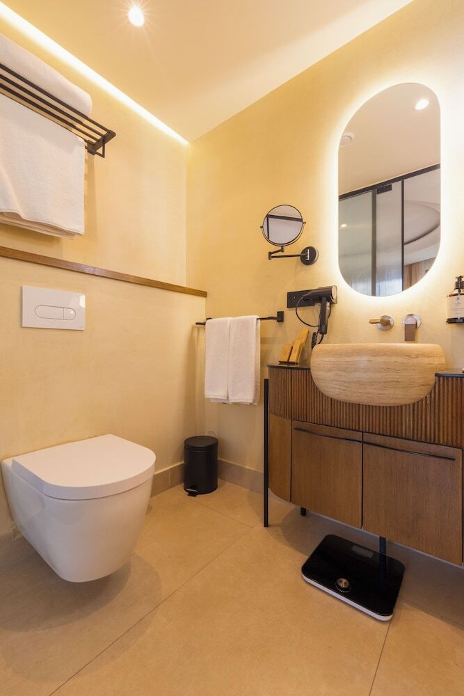 Hotel Le Square By Onomo Collection