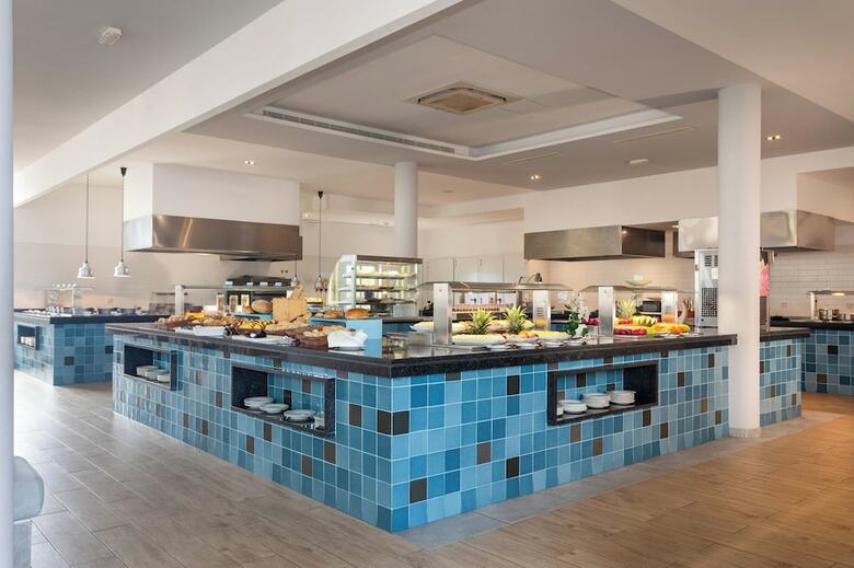 Hotel Sol Dunas Family Fun