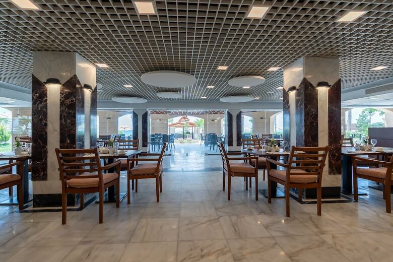 Safir Marsa Matrouh Resort