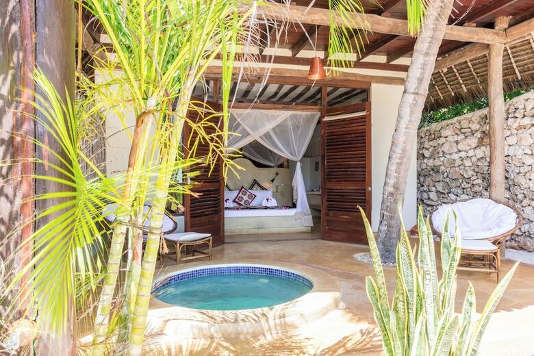 Sunshine Azure Zanzibar Beach Hotel