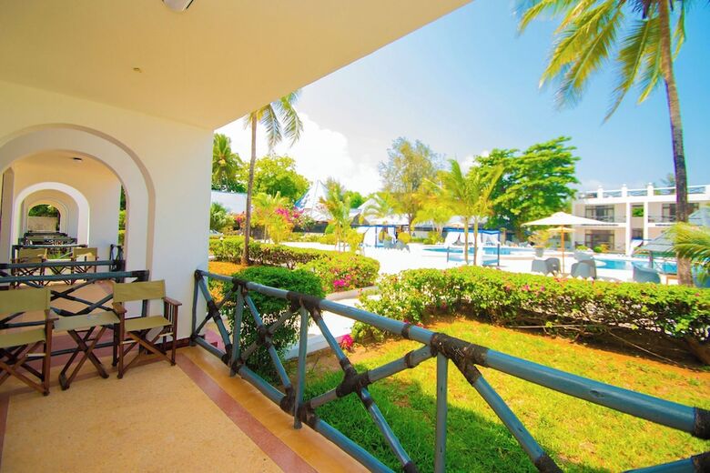 Hotel Protels La Plage