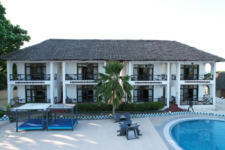 Hotel Protels La Plage