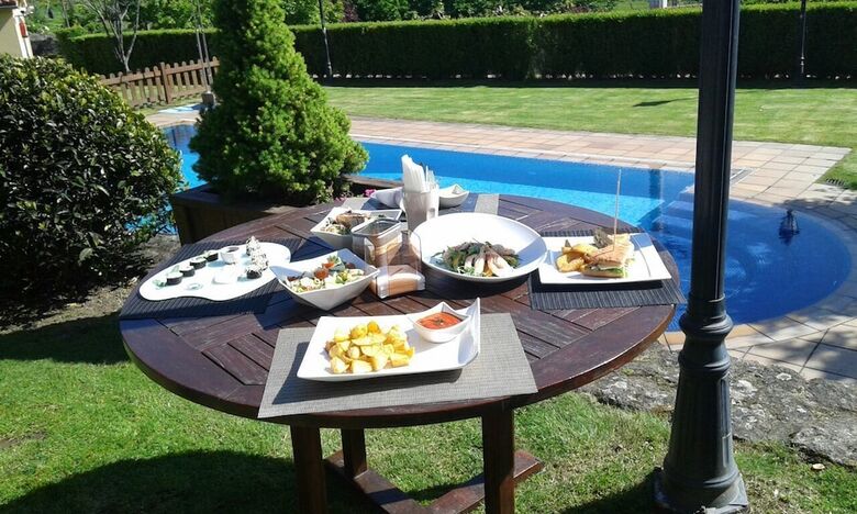 Hotel Pazo De Adr�n