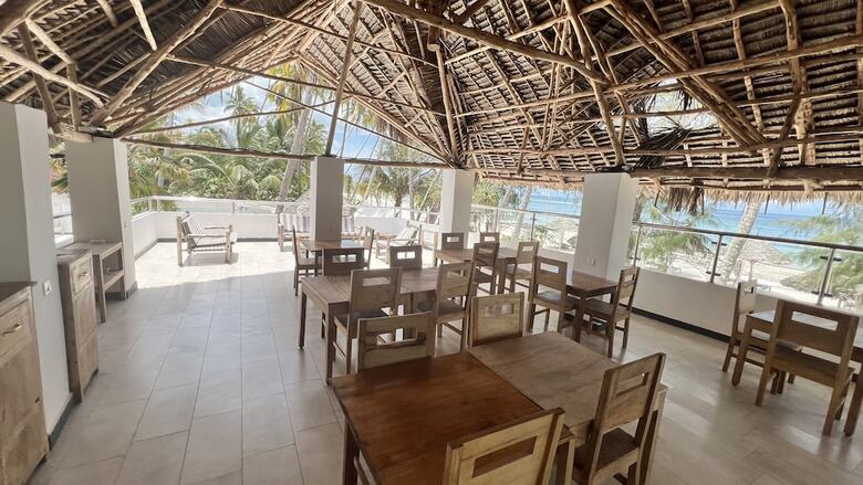 Seashore Hotel