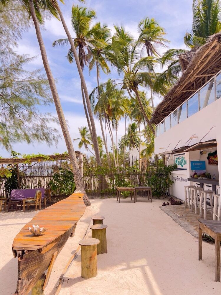 Seashore Hotel