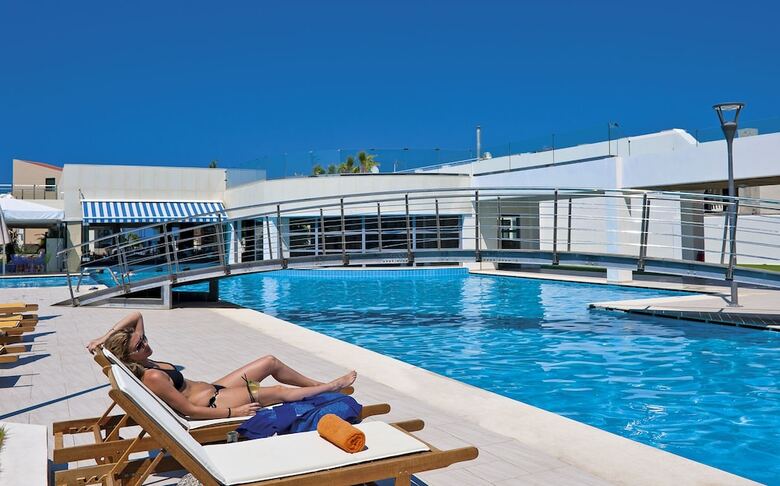 Iolida Beach By Smile Hotels
