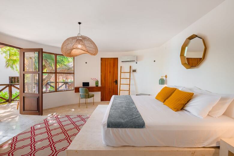 Azulea Bacalar Hotel & Spa - Lagoon Front