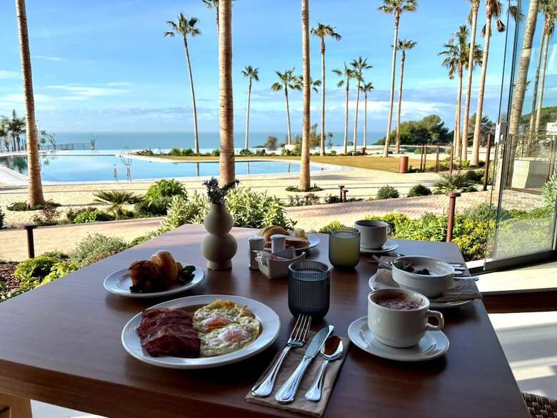 Punta Bermeja Premium Beach Hotel