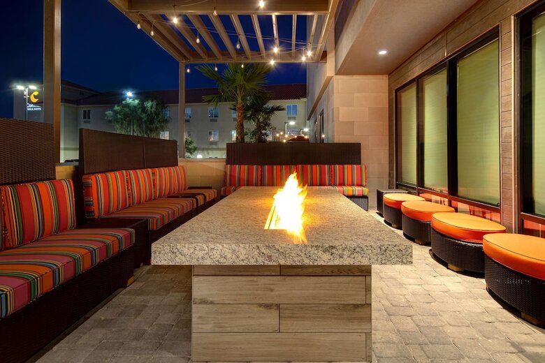 Hotel Home2 Suites By Hilton Las Vegas North