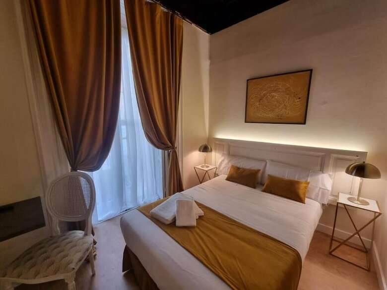 Hostal Le Petit Palu Flora