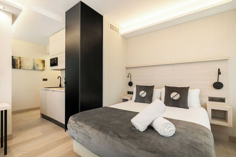 Dobo Madrid Sb20