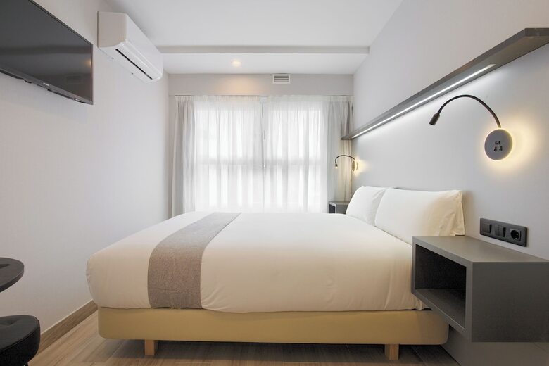 Dobo Madrid Sb20
