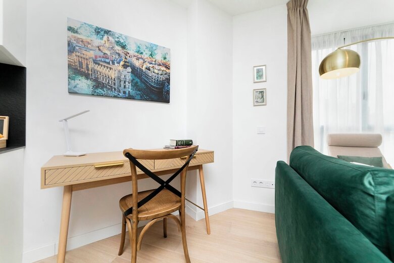 Hostal Aurora Stays By Charming