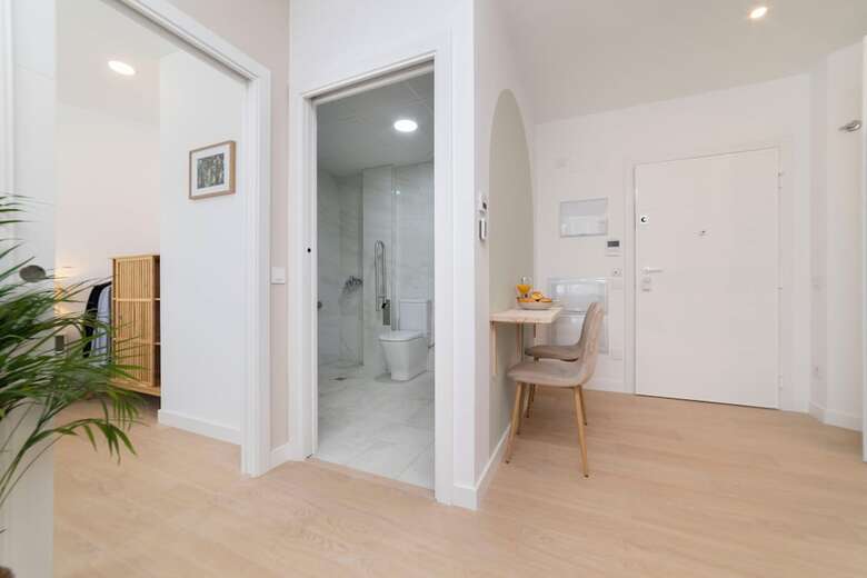 Hostal Aurora Stays By Charming