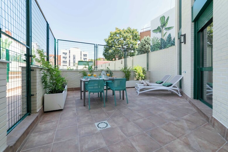Hostal Aurora Stays By Charming