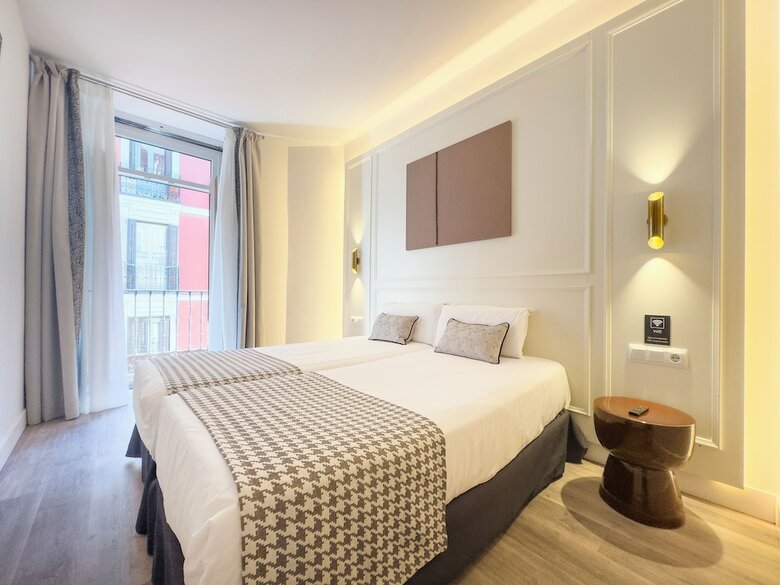 Hostal �pera Stays By Charming