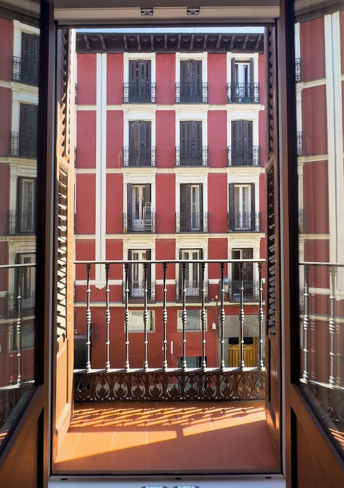 Hostal �pera Stays By Charming