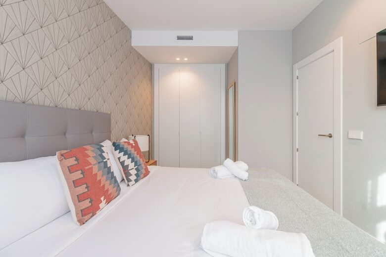Hotel Home Art Apartments Bernab�u