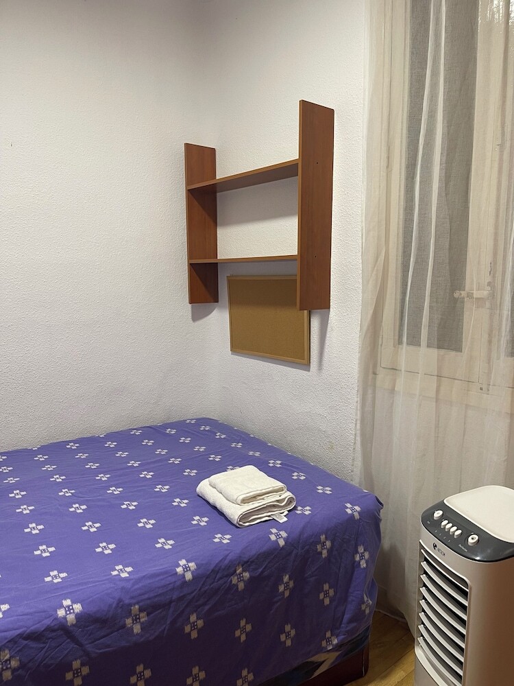 Bed & Breakfast Flor Baja Hostal