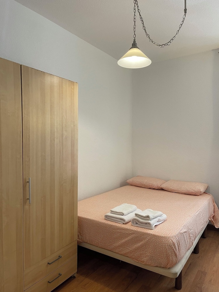 Bed & Breakfast Flor Baja Hostal