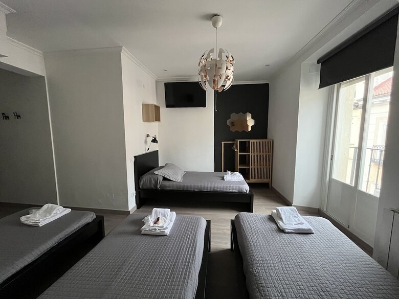 Hostal Inter Plaza Mayor - Auto Check-in