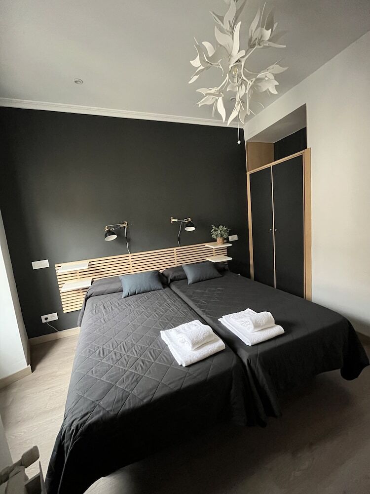 Hostal Inter Plaza Mayor - Auto Check-in