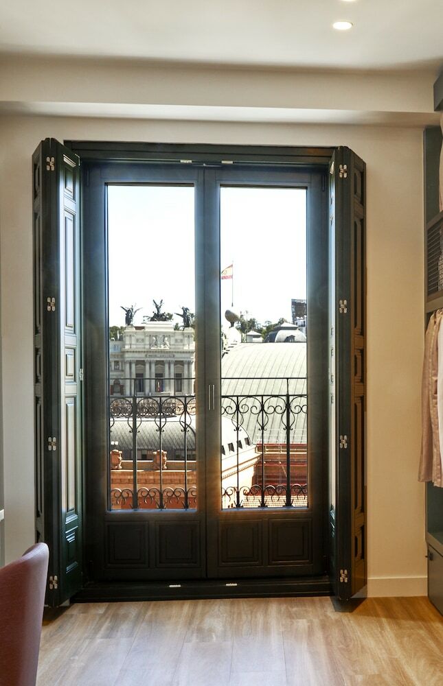 Hotel Latroupe Prado