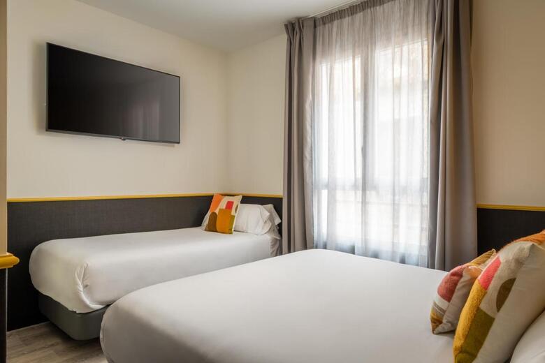 Hostal Bypillow Crosstown