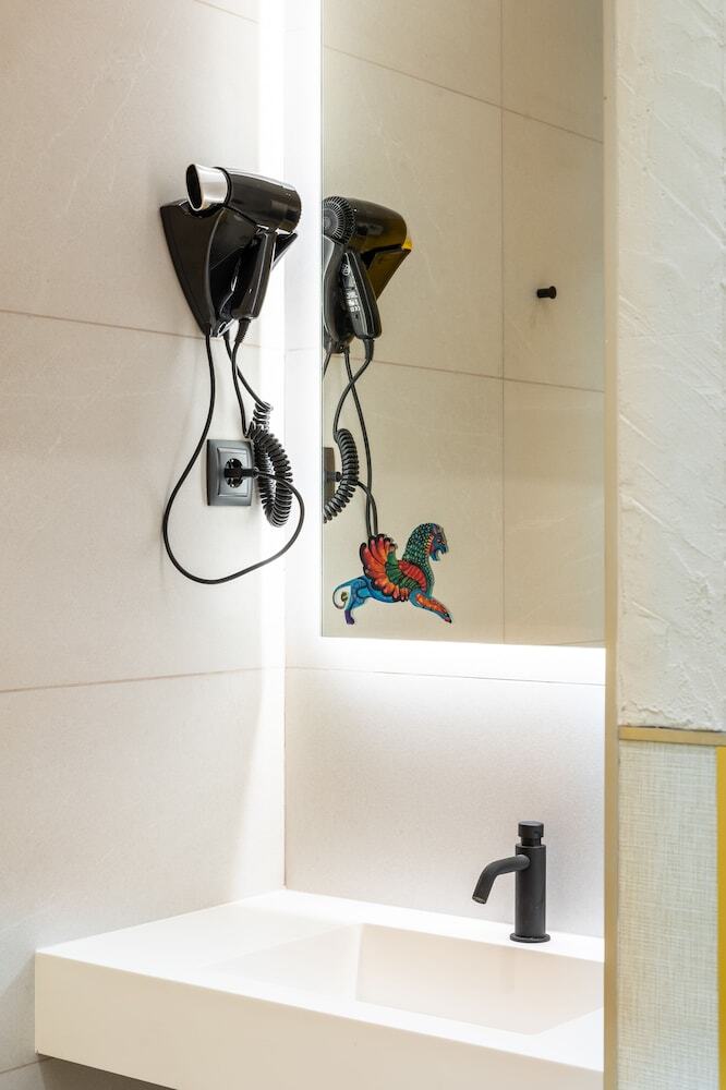 Hostal Petit Hostel Palacio Real